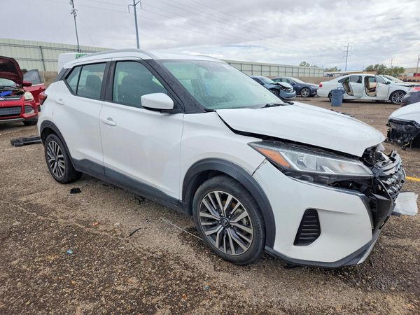 2021 NISSAN KICKS — Passenger 3/4