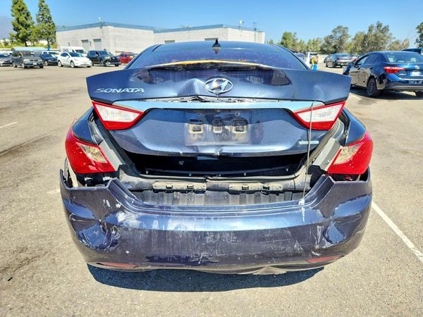 2012 HYUNDAI SONATA Middle level