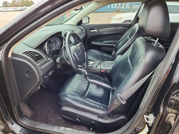 2017 CHRYSLER 300 Limited