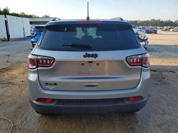 2023 JEEP COMPASS North, Latitude