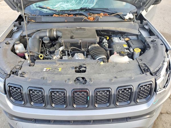 2023 JEEP COMPASS North, Latitude