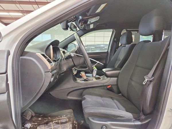 2017 JEEP CHEROKEE Laredo — DENT