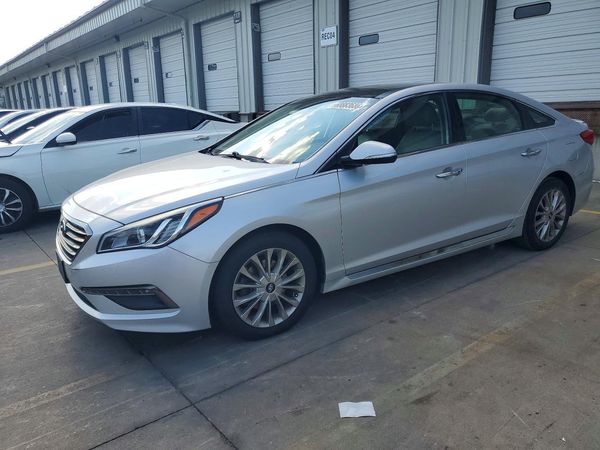2015 HYUNDAI SONATA — Front 3/4