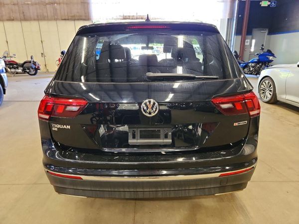 2021 VOLKSWAGEN TIGUAN