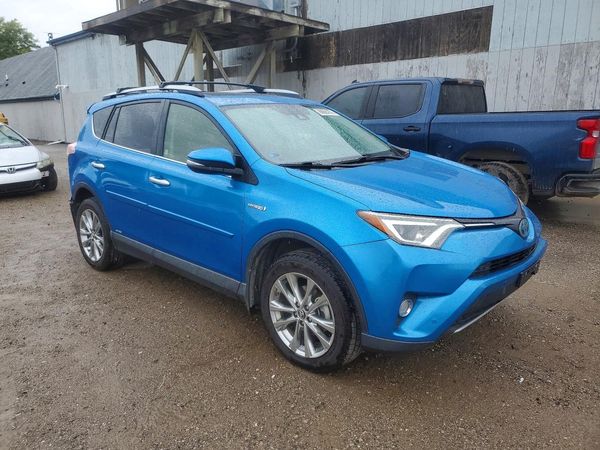 2018 TOYOTA RAV4 Ltd — Passenger 3/4