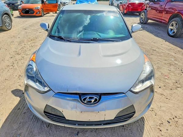 2017 HYUNDAI VELOSTER