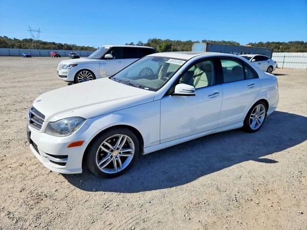 2014 MERCEDES-BENZ C