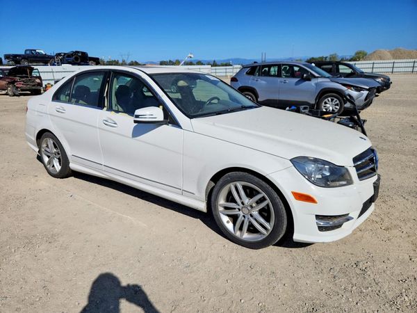 2014 MERCEDES-BENZ C C250
