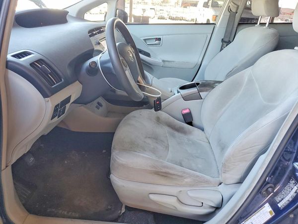 2013 TOYOTA PRIUS — DENT