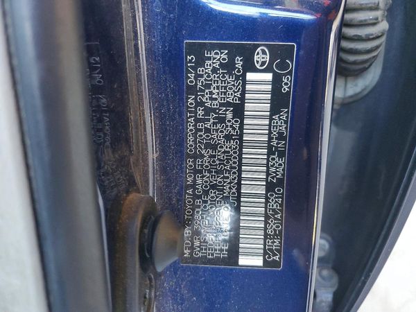 2013 TOYOTA PRIUS — VINS