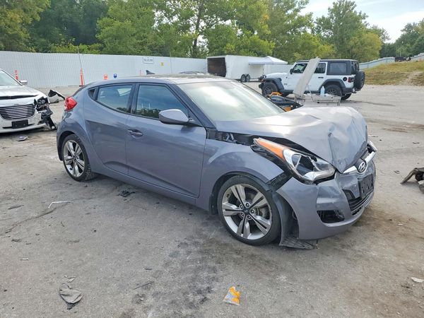 2017 HYUNDAI VELOSTER — Passenger 3/4