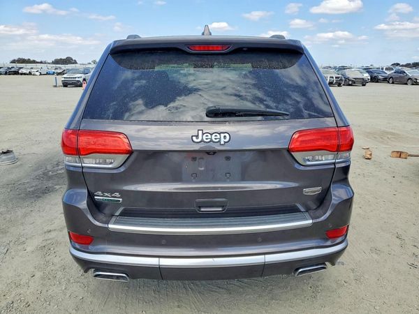 2016 JEEP GRAND CHEROKEE Summit — DIRR