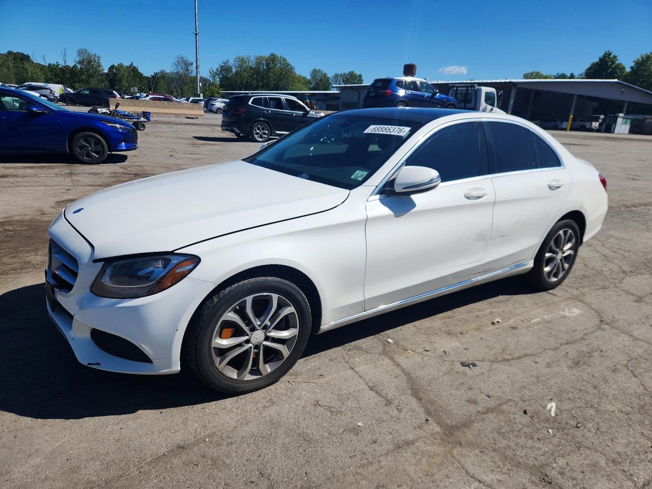 2016 MERCEDES-BENZ C-CLASS C300-4M — Front 3/4