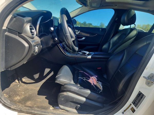 2016 MERCEDES-BENZ C-CLASS C300-4M — DENT