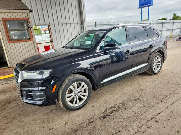 2018 AUDI Q7 — Front 3/4