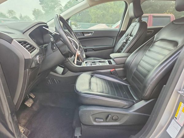 2022 FORD EDGE SEL — DENT