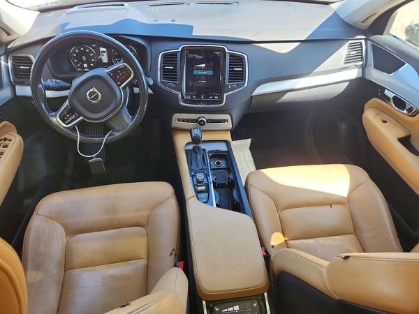 2016 VOLVO XC90 SV42 Momentum — CKPT