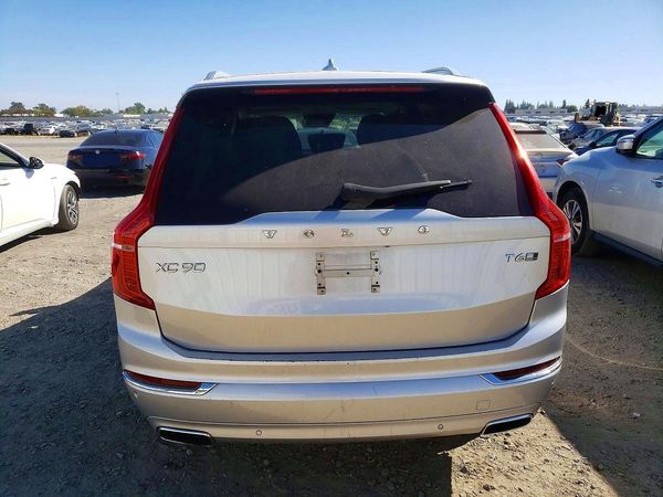 2016 VOLVO XC90 — DIRR