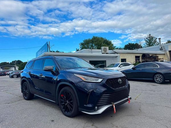 2023 TOYOTA HIGHLANDER