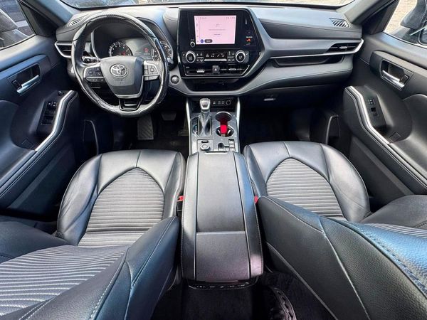 2023 TOYOTA HIGHLANDER