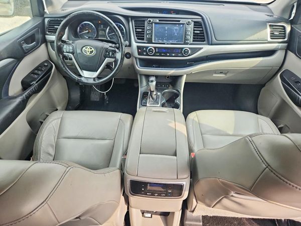 2015 TOYOTA HIGHLANDER — CKPT
