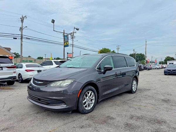2020 CHRYSLER VOYAGER LXI
