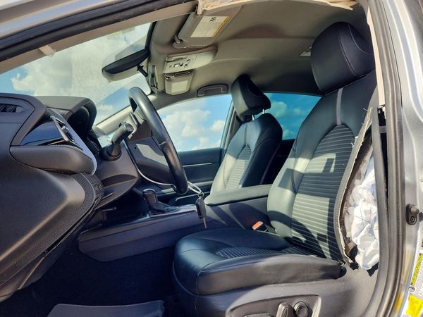 2021 TOYOTA CAMRY — DENT