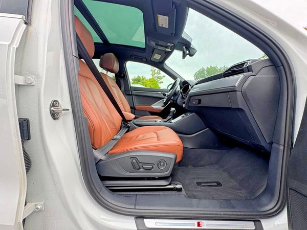 2023 AUDI Q3 S Line quattro Premium