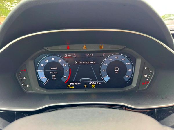 2023 AUDI Q3 S Line quattro Premium