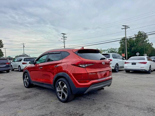 2016 HYUNDAI TUCSON