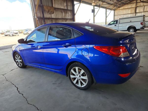 2013 HYUNDAI ACCENT GLS Premium/ SE