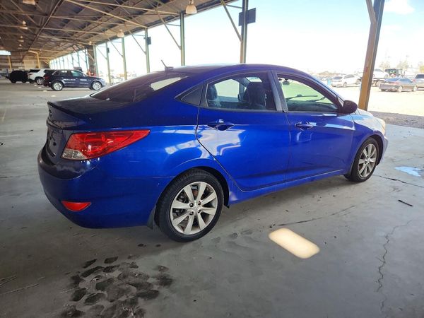 2013 HYUNDAI ACCENT GLS Premium/ SE