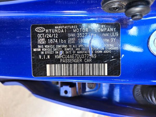 2013 HYUNDAI ACCENT GLS Premium/ SE