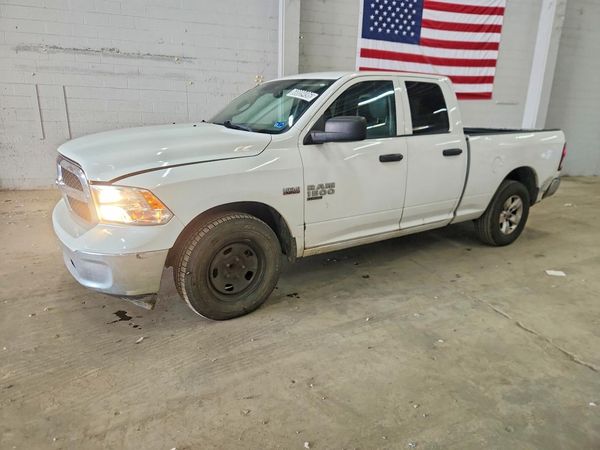 2019 RAM 1500 CLASSIC — DSFA — Front 3/4