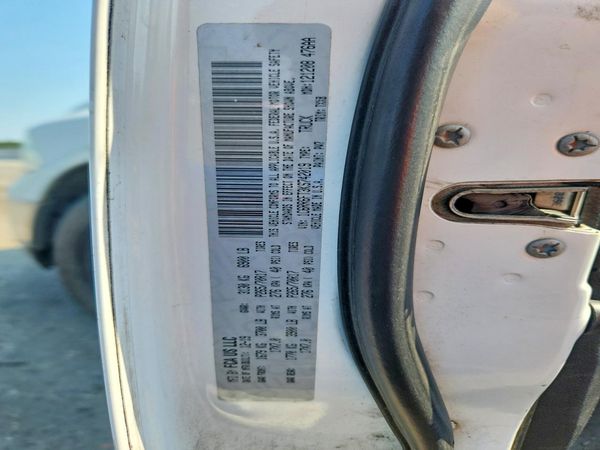 2019 RAM 1500 CLASSIC Tradesman, ST — VINS
