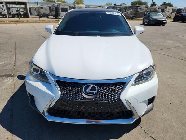 2016 LEXUS CT 200h