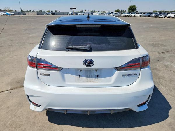 2016 LEXUS CT 200h
