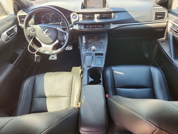 2016 LEXUS CT 200h