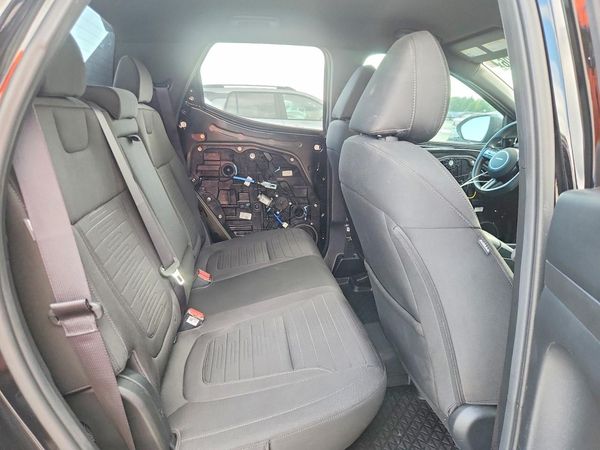 2025 HYUNDAI SANTA CRUZ SE
