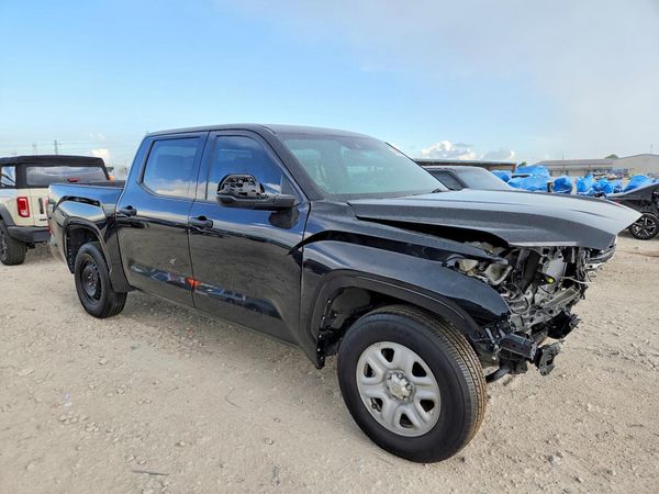 2026 TOYOTA TUNDRA SR