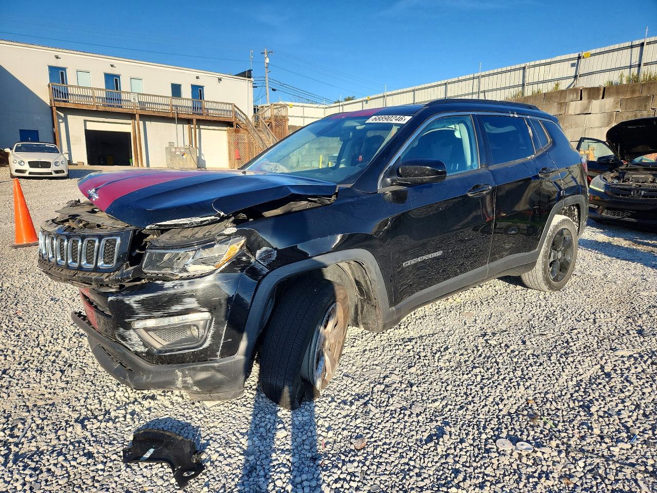 2021 JEEP COMPASS — Front 3/4