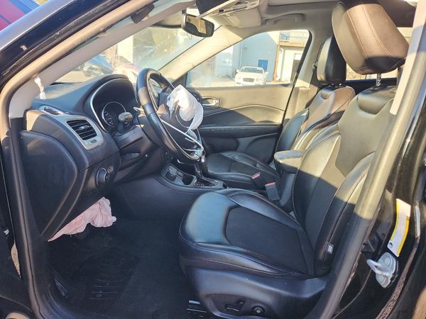 2021 JEEP COMPASS — DENT