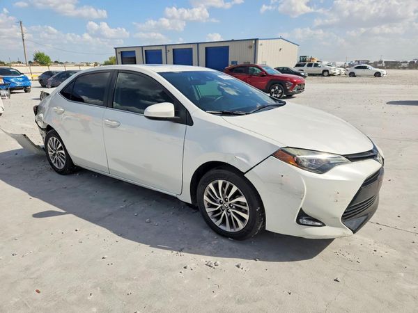 2017 TOYOTA COROLLA — Passenger 3/4