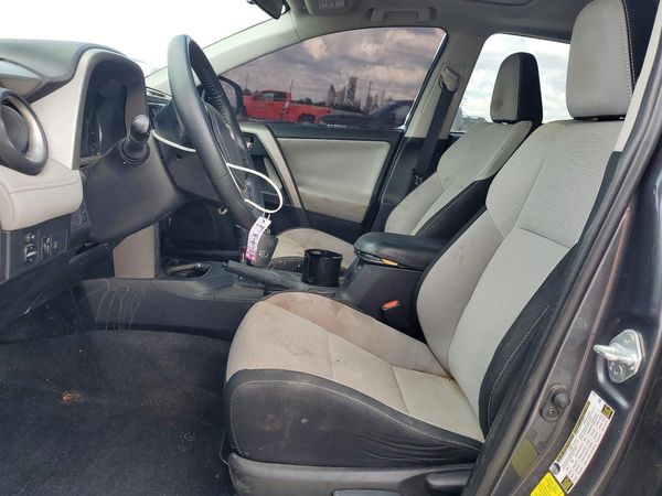 2017 TOYOTA RAV4 — DENT