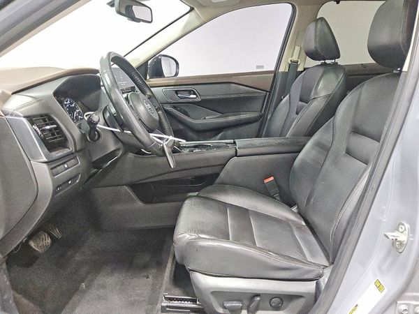2021 NISSAN ROGUE SL — DENT