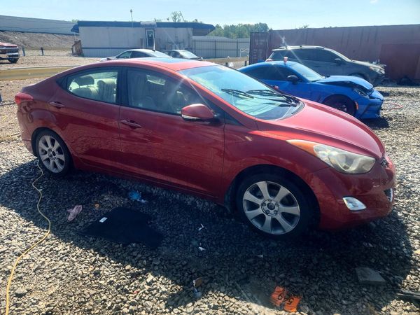 2012 HYUNDAI ELANTRA — Passenger 3/4