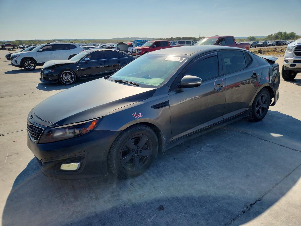 2014 KIA OPTIMA — Front 3/4