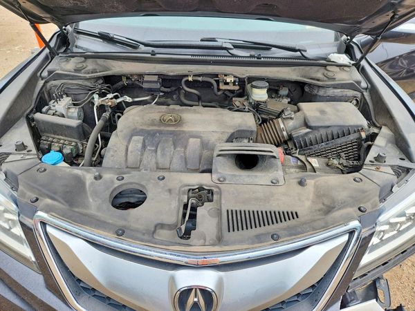 2016 ACURA RDX — Engine bay