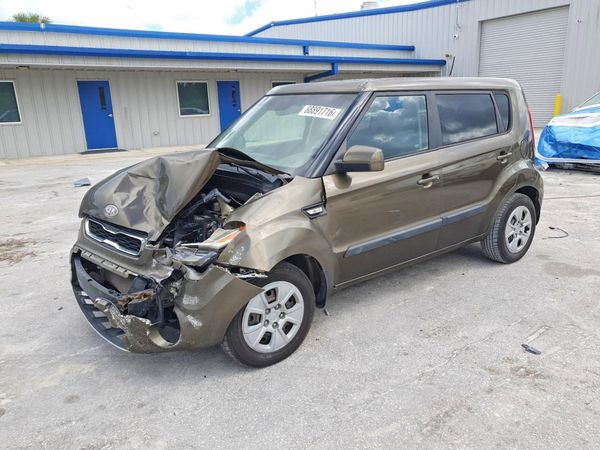 2013 KIA SOUL
