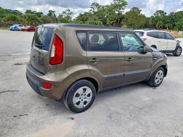 2013 KIA SOUL All Trims